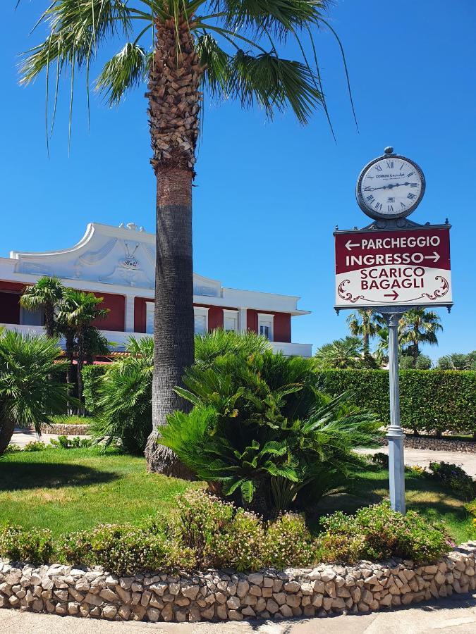 Hotel Il Quadrifoglio Cerignola Exterior photo